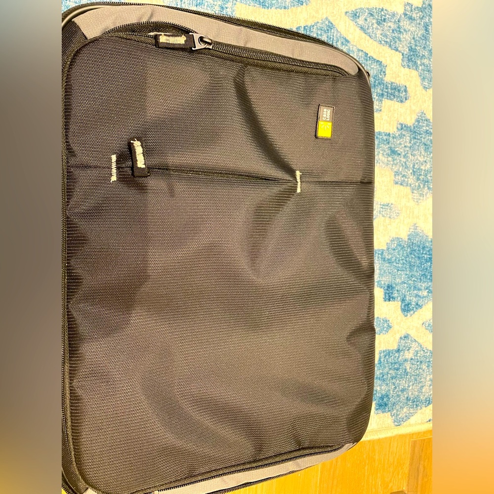Caselogic laptop bags